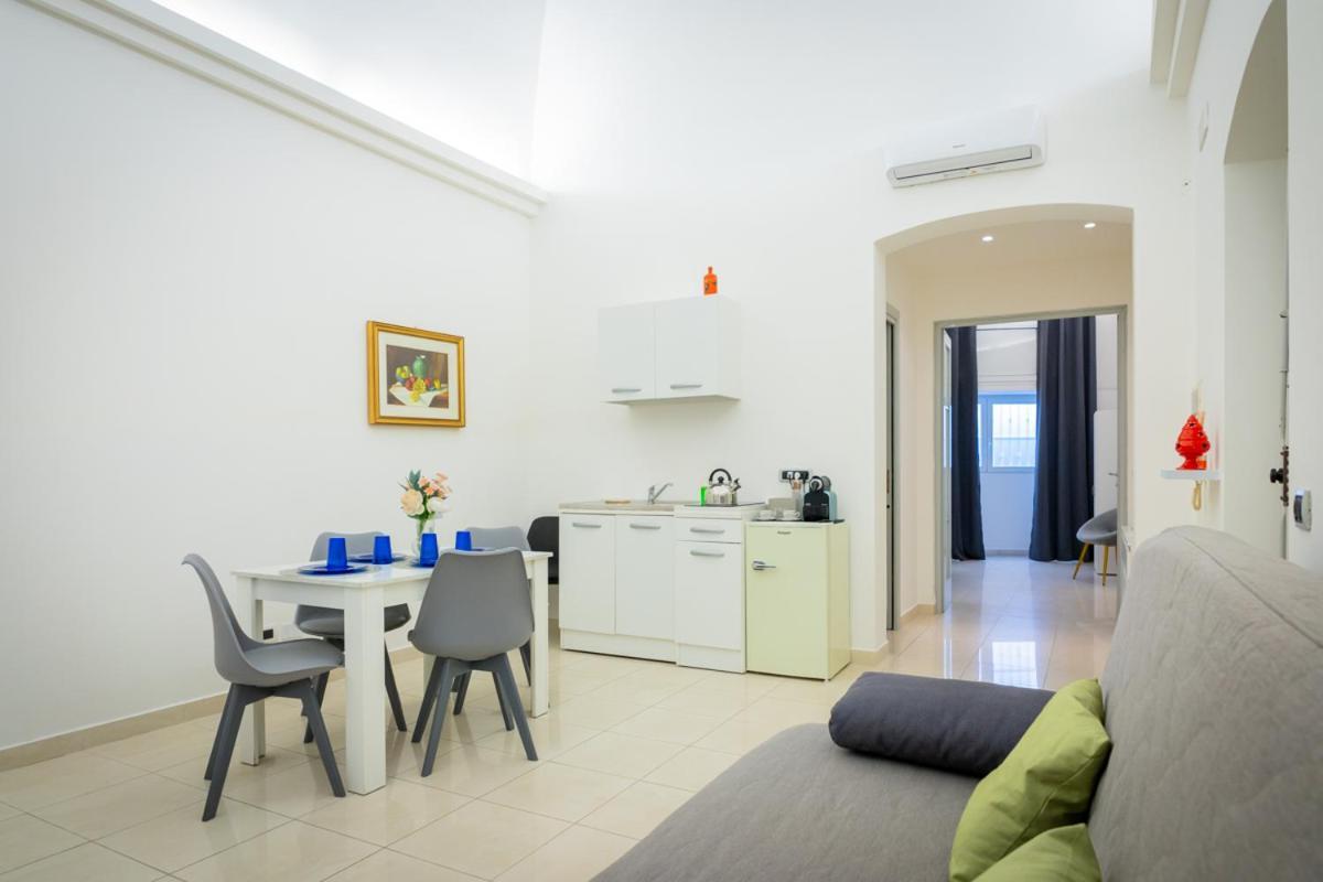 Antica Dimora Capruzzi Apartment Bari Luaran gambar